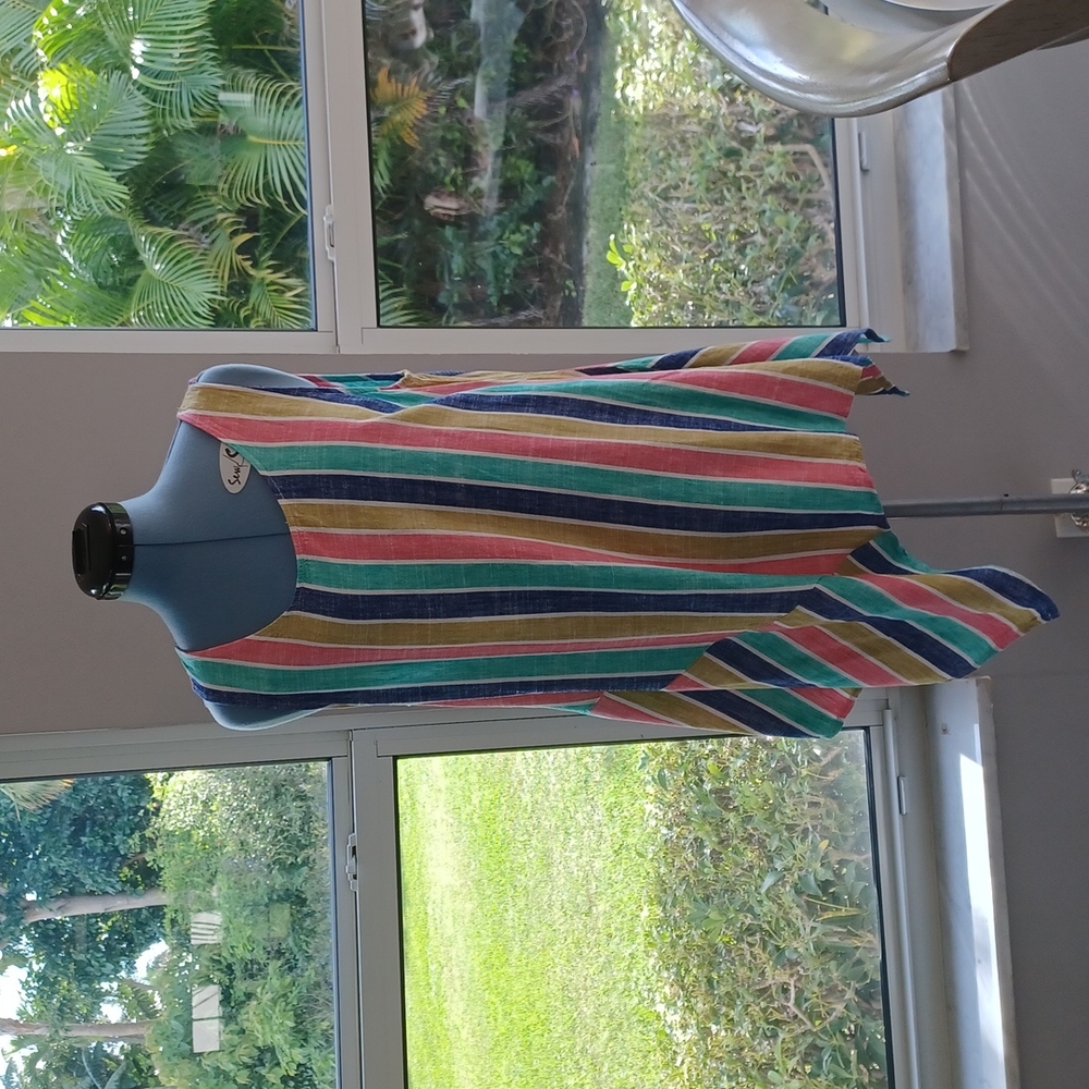 Sleeveless top